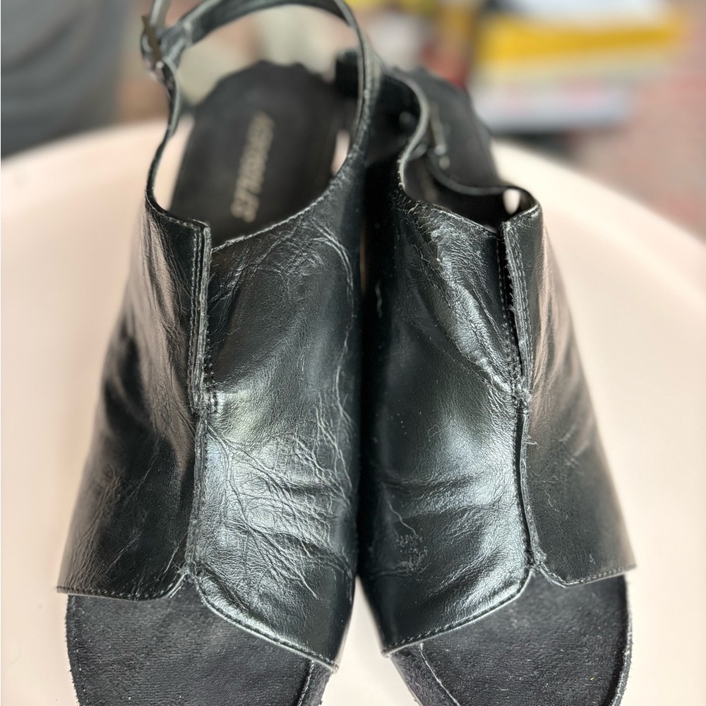 Leather open toe sandal